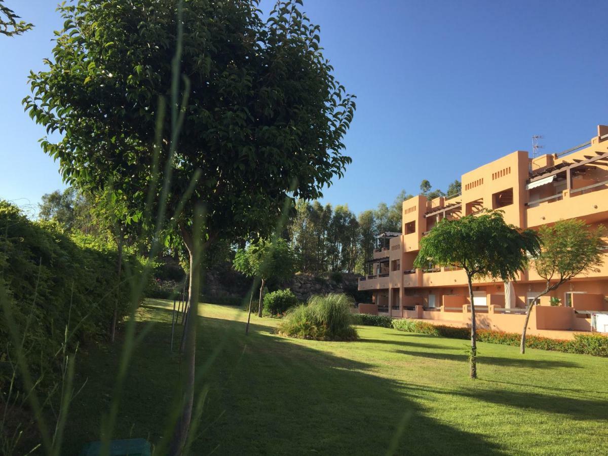Madre Mia Apartment 卡萨雷斯 外观 照片